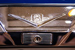 BMW 503 Coupé, V8-Logo auf der Kofferaumklappe