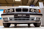 BMW 540i, Leergewicht: 1.650 kg; Höchstgeschwindigkeit: 250 km/h