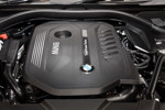 BMW 7er, 6-Zylinder-Motor