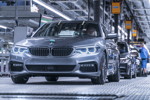 BMW Group Werk Dingolfing; Technologie Montage; Erststart Motor