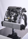Weiterentwickelter BMW TwinPower Turbo 4-Zylinder Benzinmotor.