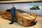 BMW VISION NEXT 100, Ian Robertson, Mitglied des Vorstands der BMW AG, Vertrieb und Marketing BMW, Vertriebskanle BMW Group.