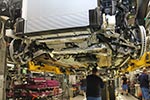 Produktion des BMW 730Ld (G12) am 20.10.2016 im BMW Werk Dingolfing, Blick auf den noch nicht abgedeckten Unterboden