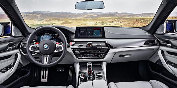 Der neue BMW M5.