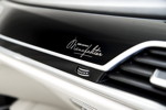 BMW M 760 Li Excellence Individual mit individuellem Schriftzug in der Zierleiste