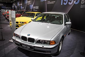 BMW 528i (E39), ausgestellt von BMW Classic auf der Techno Classica 2017