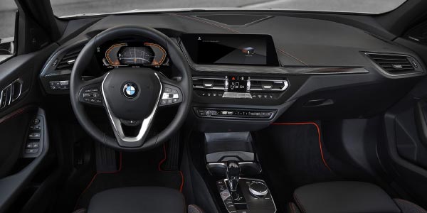 BMW 118i Sportline, Cockpit