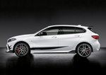 Der neue BMW 1er mit M Performance Parts. Seitenfolierung in Frozen Black.