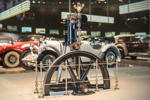 Mercedes-Benz Museum: Das Vorkammer Prinzip plastisch erläutert. Damit wird erstmal ein Dieselantrieb im PKW-Bau möglich.