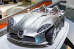 Mercedes-Benz F400 Carving, auf der Tokyo Motorshow 2001 präsentiert, Erprobungsfahrzeug, mit aktiver Sturzverstellung.