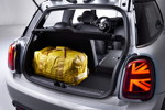 Der neue MINI Cooper SE, Kofferraum ohne Einschränkungen.