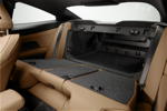BMW 4er Coupe;. Interieur. Geteilt umlegbare Fondsitze.