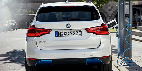 Der erste BMW iX3