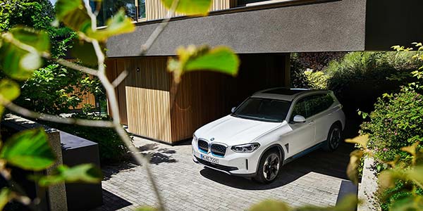 Der erste BMW iX3