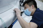 Erster BMW iX3 rollt bei BMW Brilliance Automotive in Shenyang, China, vom Band.