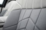 Der neue BMW i7 xDrive60, Sitzoberfläche in der neuenAusführung Veganza, Perforierung in markanter Steppung in Rhomben-Muster.