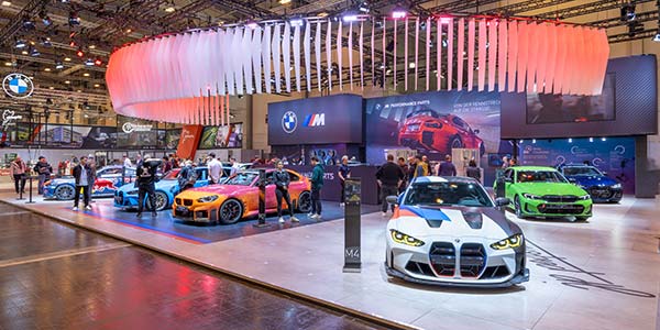 BMW M Performance Messestand auf der Essen Motor Show 2022
