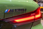 BMW M135i mit BMW M Performance Parts auf der Essen Motor Show 2022, Typ-Bezeichnung auf dem Heck