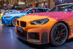Essen Motor Show 2022: BMW M2 mit BMW M Performance Parts: Slide Spots Carbon Front (2x 300 Euro), Lufteinlassblende Carbon (2x 415 Euro)