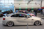 BMW M2 Competition in der tuningXperience, Essen Motor Show 2022, zusätzliche Seitenschwelleransätze