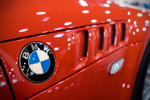 Techno Classica 2023: BMW Z3, seitliches BMW Logo mit Lüftungskiemen