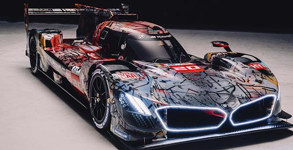 BMW Art Car #20 von Kuenstlerin Julie Mehretu.