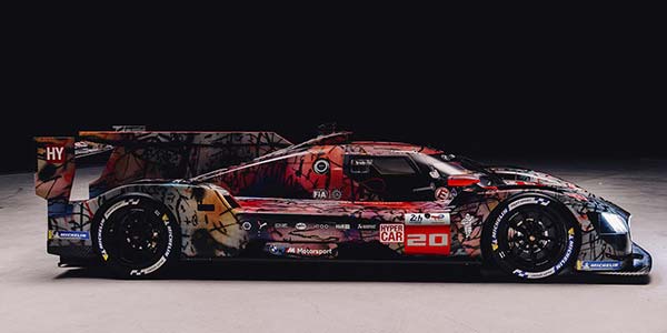 BMW Art Car #20 von Kuenstlerin Julie Mehretu.