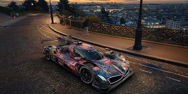 BMW Art Car #20 von Kuenstlerin Julie Mehretu.