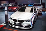 BMW M4 Coupé mit BMW M Performance Parts Designed by BMW Individual, Preis des Ausstellungsstücks: 123.084 Euro