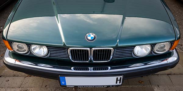 Rhein-Ruhr-Stammtisch im November 2025: BMW 730i (E32) von Andre ('Kuka'), Front