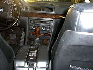 Mittelkonsole des BMW 730i (E38) von Uwe